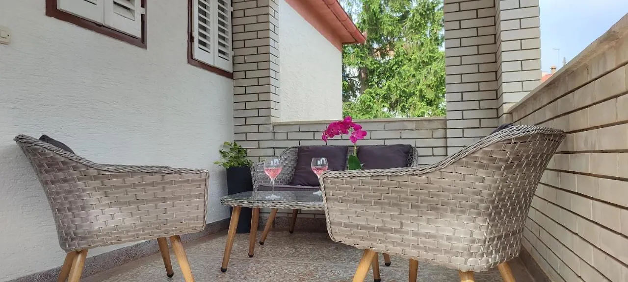 Apartament Mimoza Kali