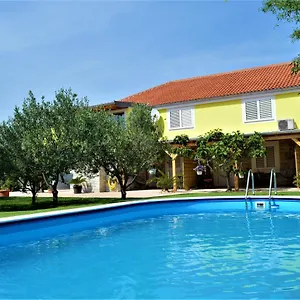 Apartament Luka Biograd -, Benkovac